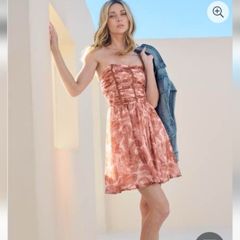 Venus Blush Mini Paisley Dress